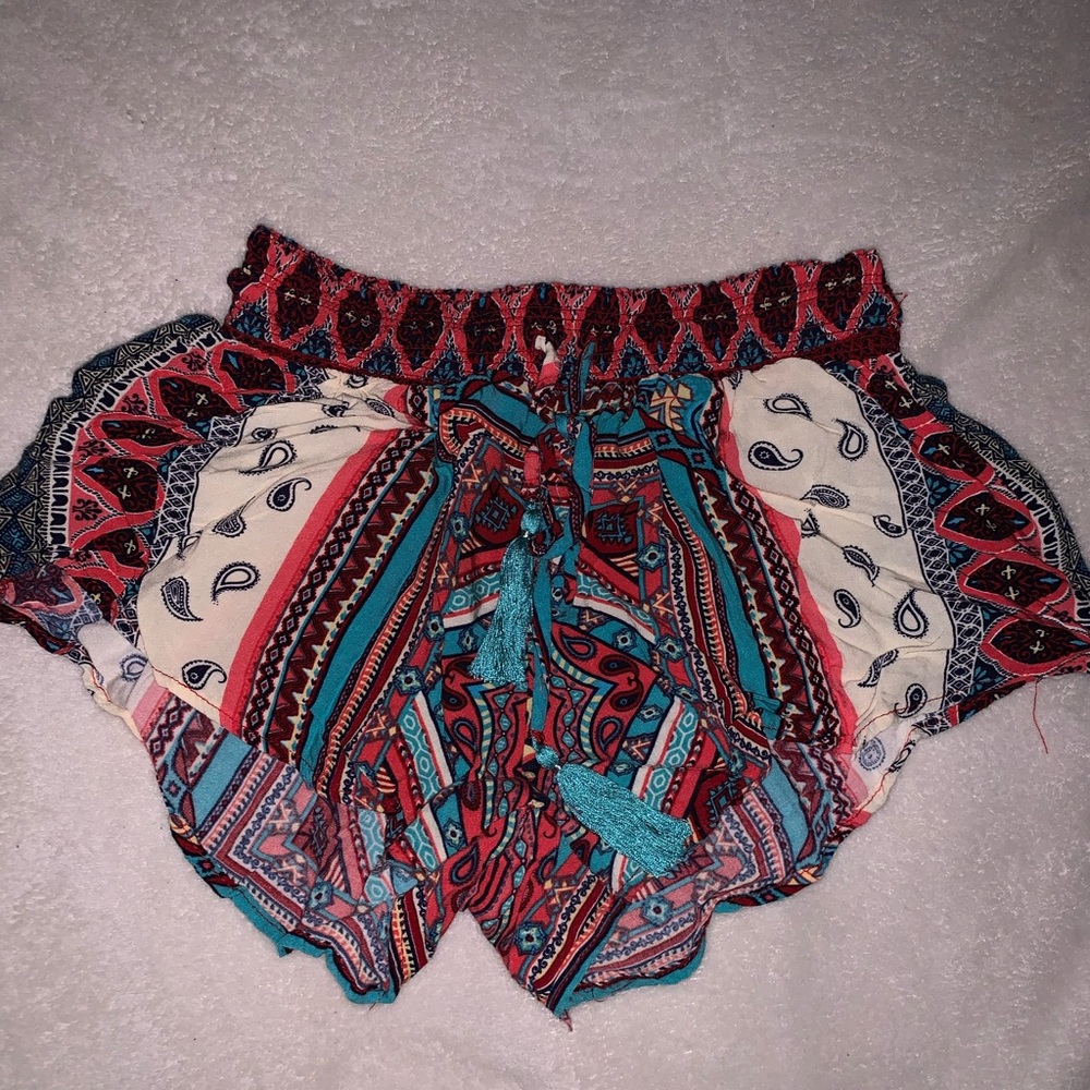NEVER WORN beach shorts